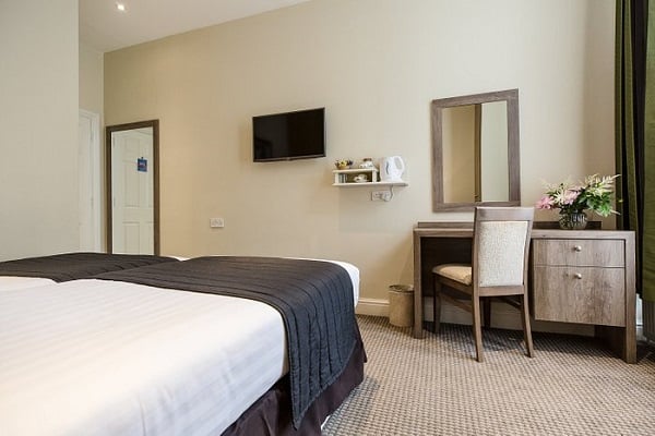 Kensington Gardens Hotel cheap london